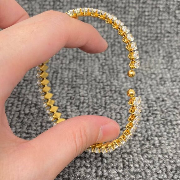 Sparkling Full Rhombic CZ 18K Golden Bracelet - Picture 2 of 3